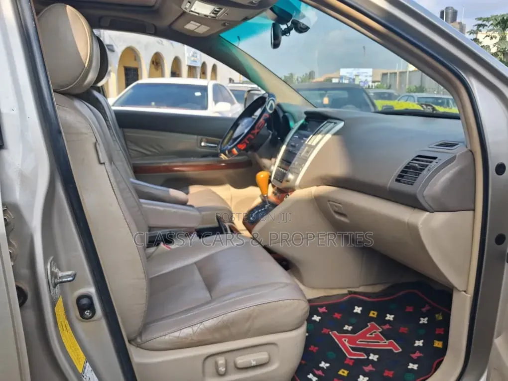 Lexus RX 330 2004 Gold