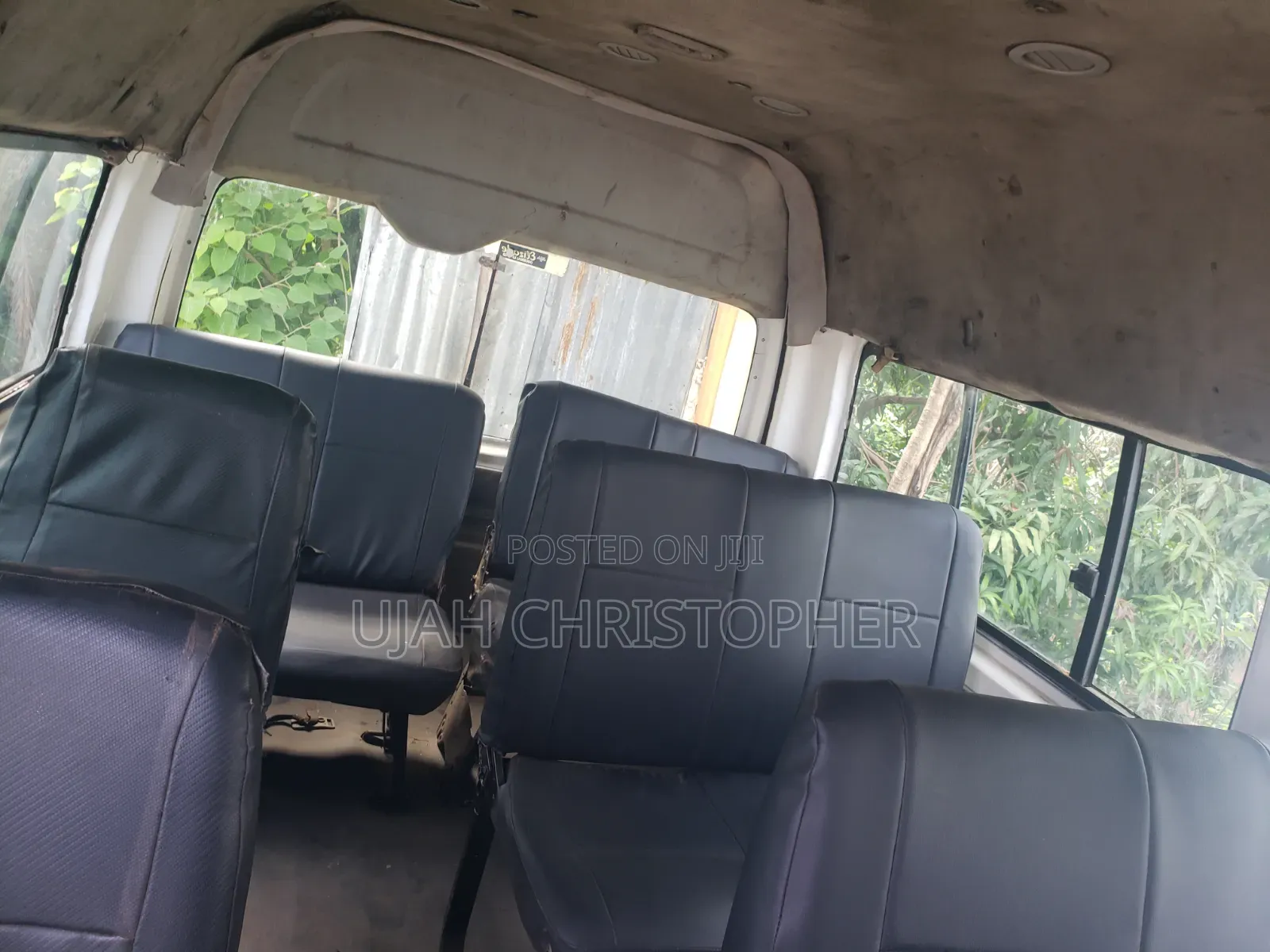 Toyota HiAce 2013 White