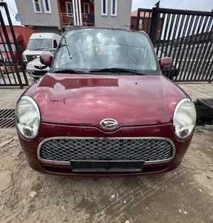Daihatsu Terios 2006 Red
