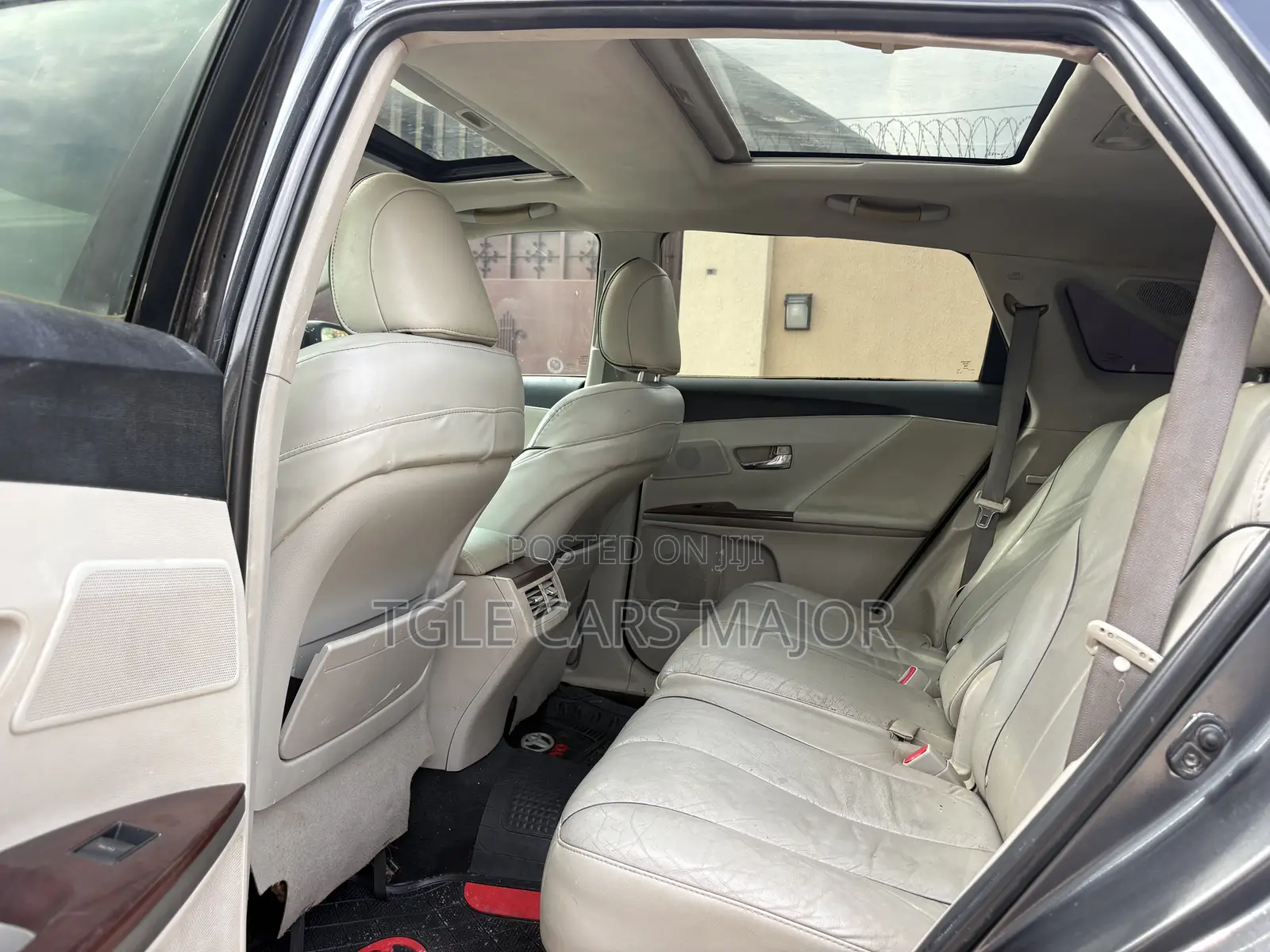 Toyota Venza XLE 2010 Gray