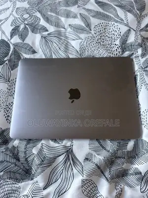 Laptop Apple MacBook Pro 2019 8GB Intel SSD 256GB