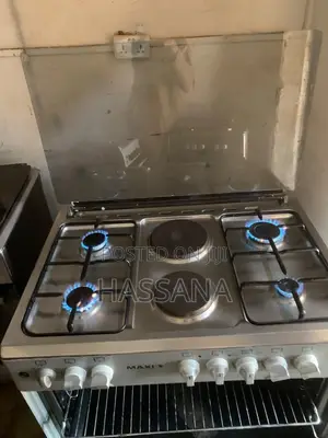 Six Burner Gas Cooker