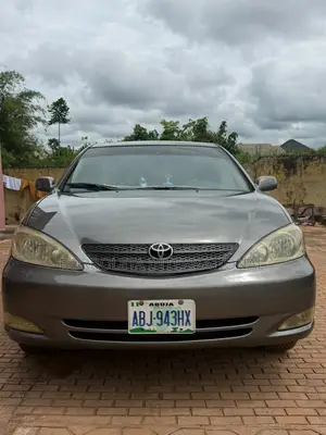 Toyota Corolla Sedan Automatic 2004 Gray