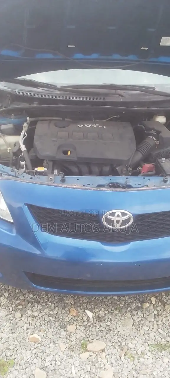 Toyota Corolla 2009 Blue