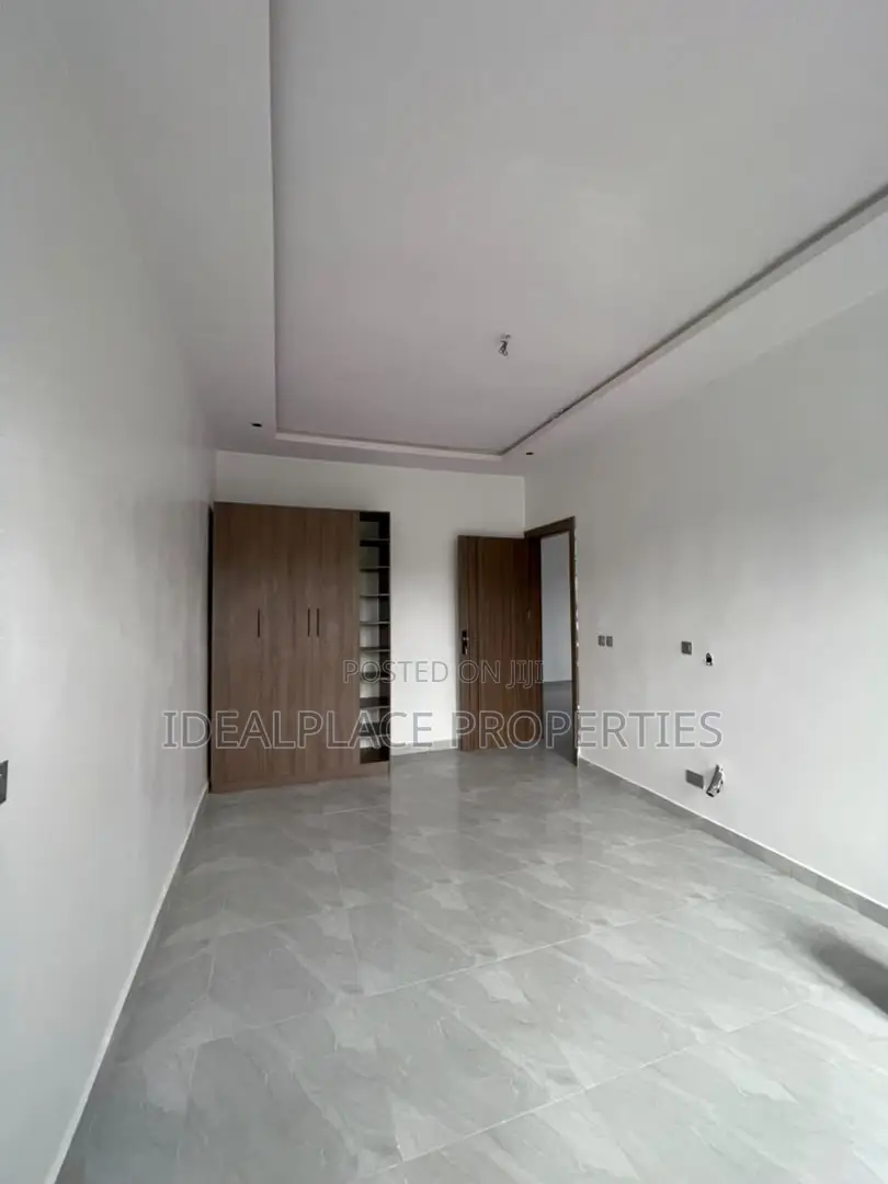 4bdrm Duplex in Ajah for sale