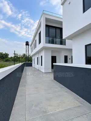 4bdrm Duplex in Ajah for sale