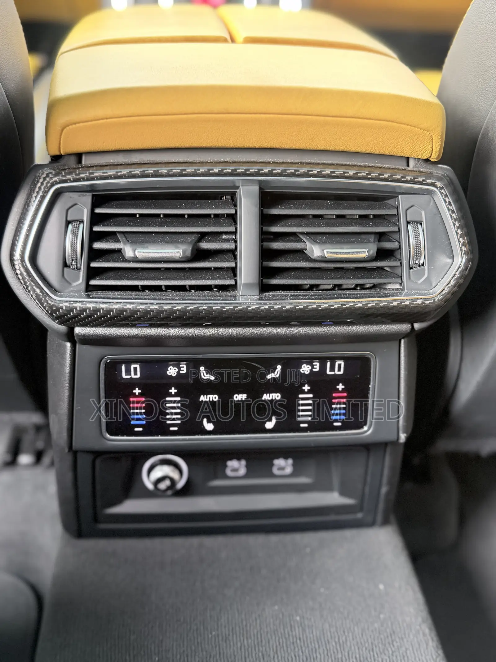 Lamborghini Urus 2022 Yellow