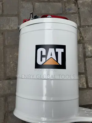 CAT Heavy-Duty Manual Grease Pump / Grease Barrel