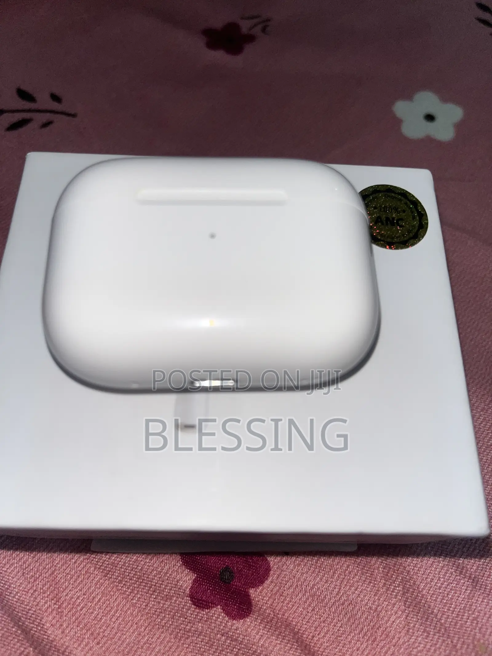 iPhone AirPod
