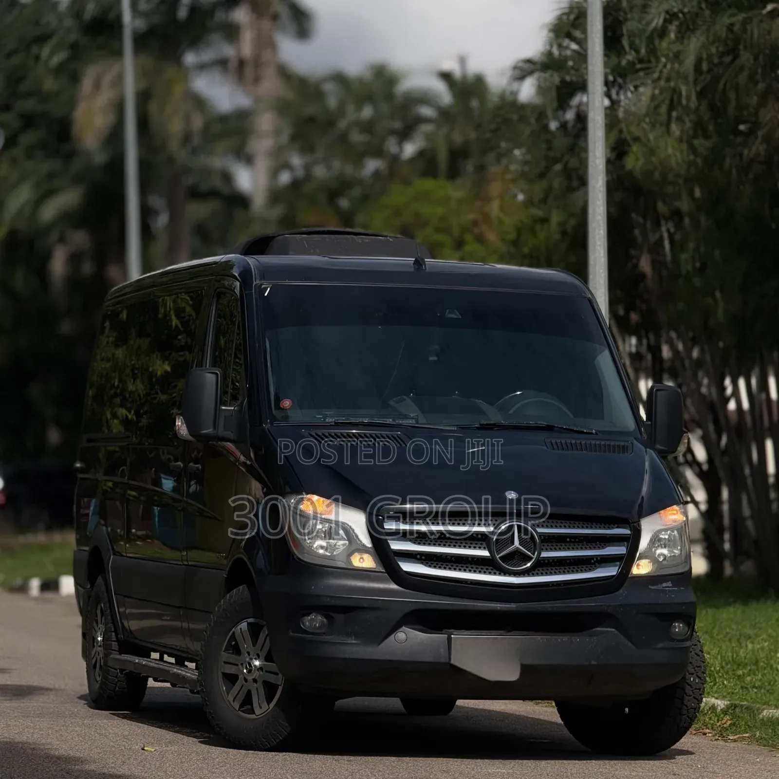 Mercedes-Benz Sprinter 2015 Black