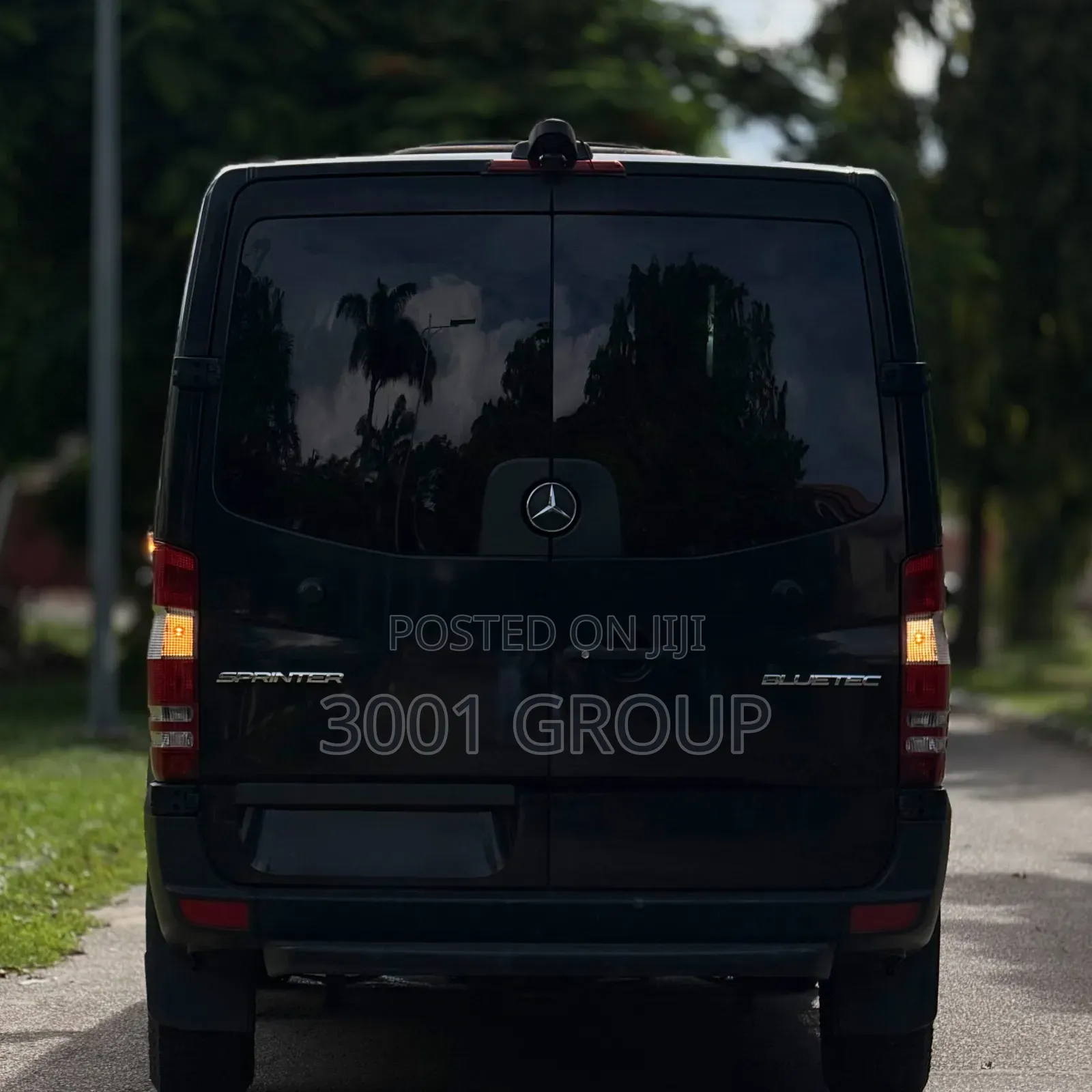 Mercedes-Benz Sprinter 2015 Black