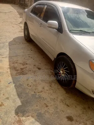Toyota Corolla 2004 Silver