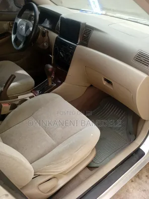 Toyota Corolla 2004 Silver
