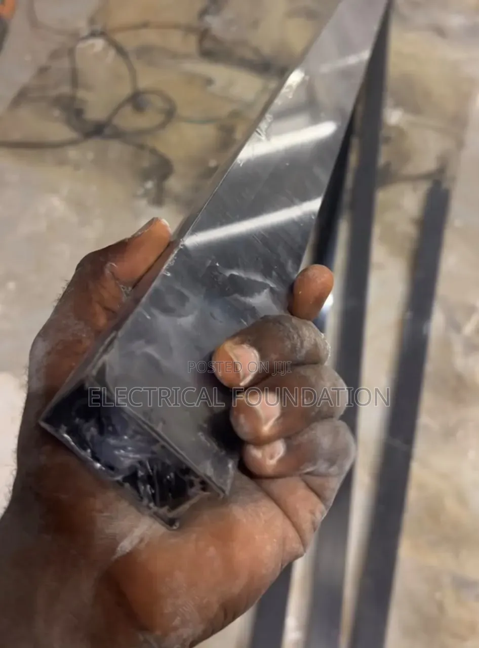 Magnetic Rail Surface Aluminium Profile