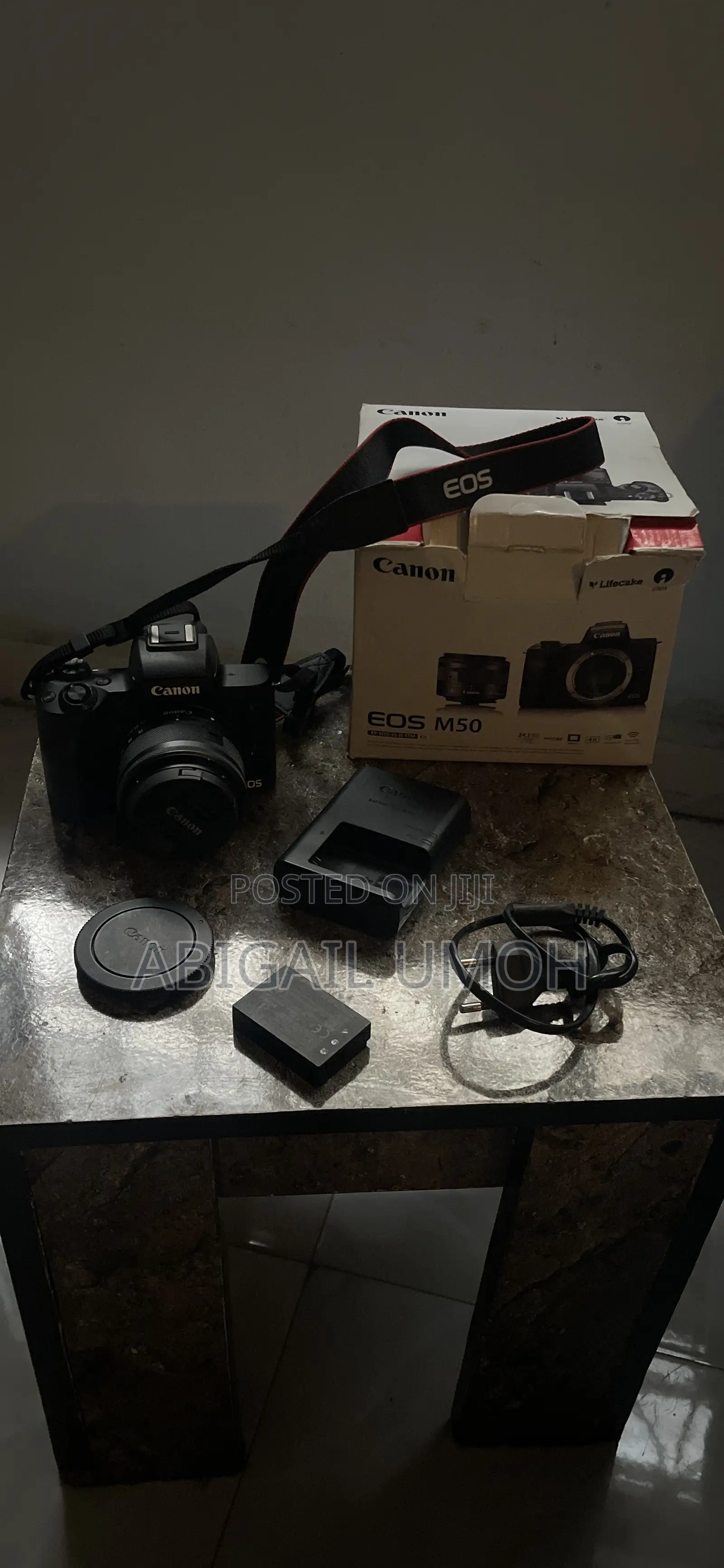 Canon EOS M50 Camera