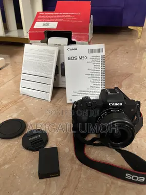 Canon EOS M50 Camera