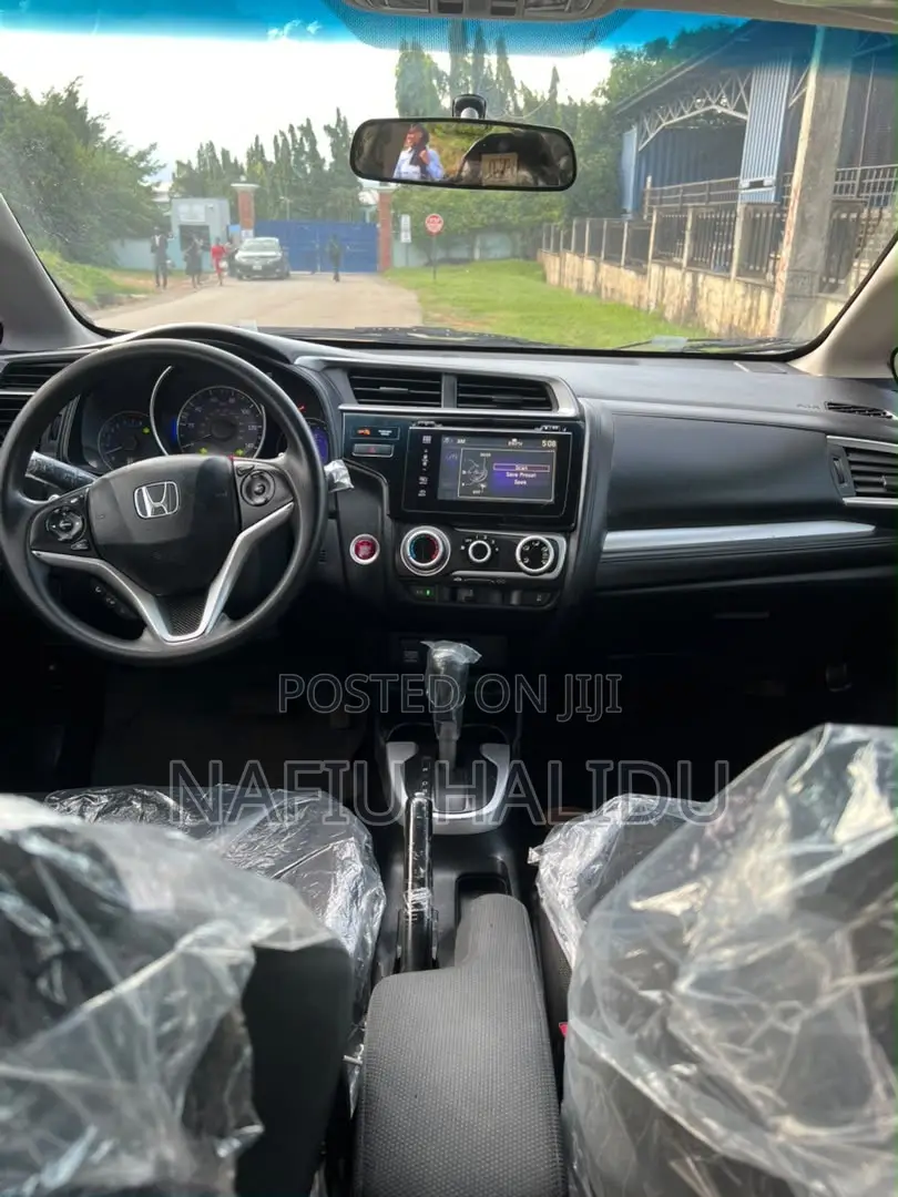 Honda Fit 2017 Silver