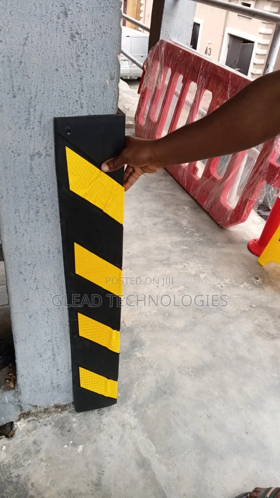 Corner Protector