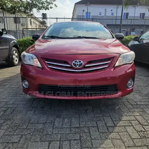 Toyota Corolla LE 4dr Sedan (1.8L 4cyl 4A) 2012 Red