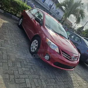 Toyota Corolla LE 4dr Sedan (1.8L 4cyl 4A) 2012 Red