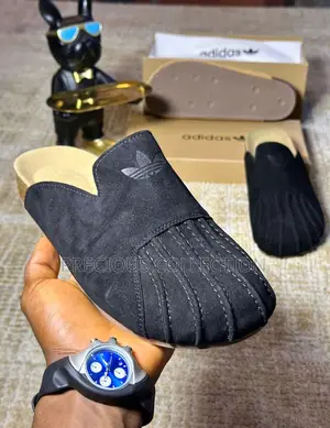 Unisex Classic Suede Half Cover