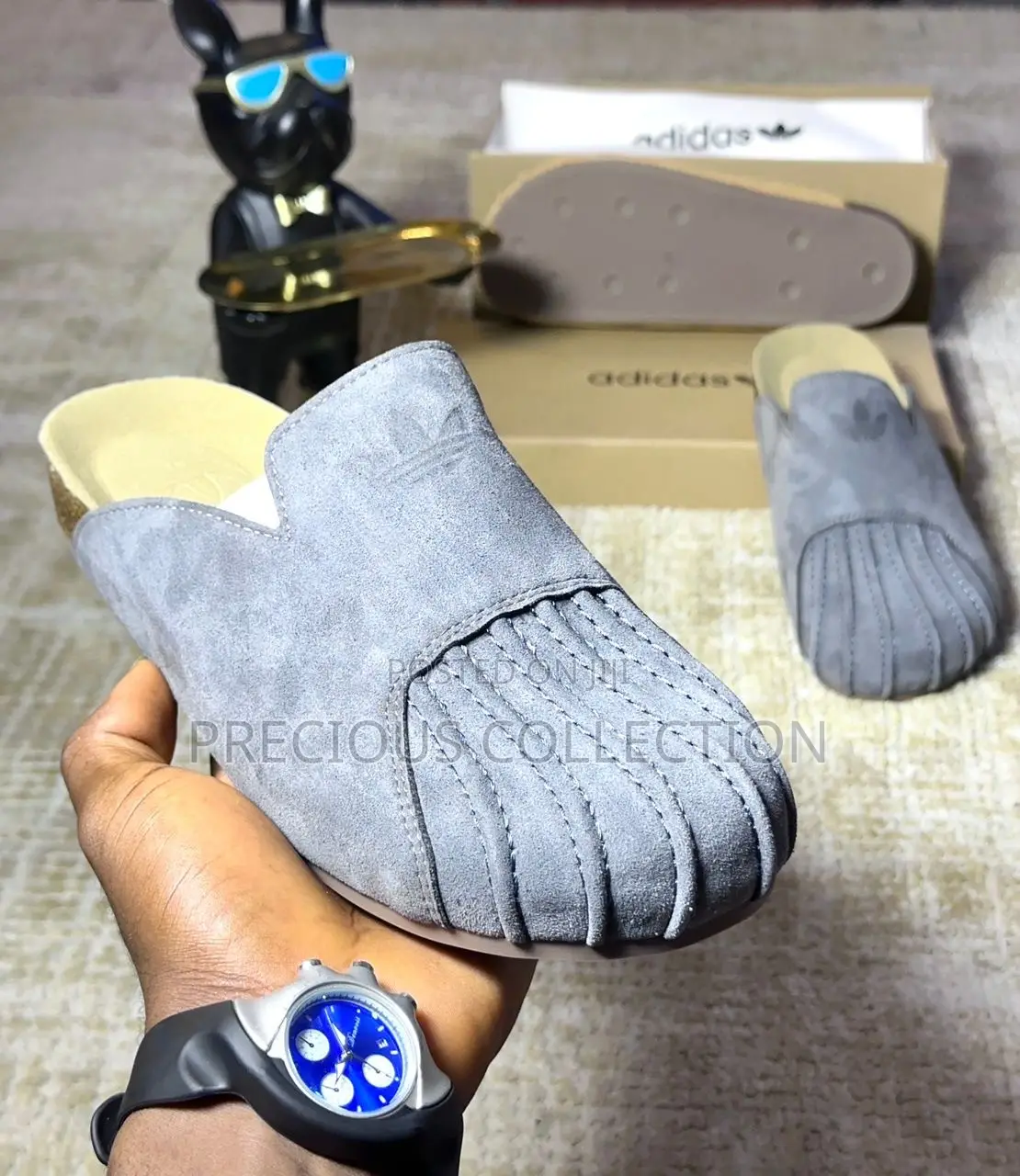 Unisex Classic Suede Half Cover