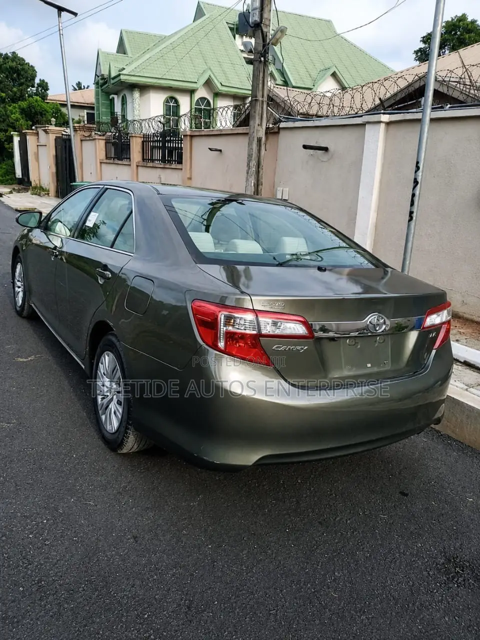 Toyota Camry 2013