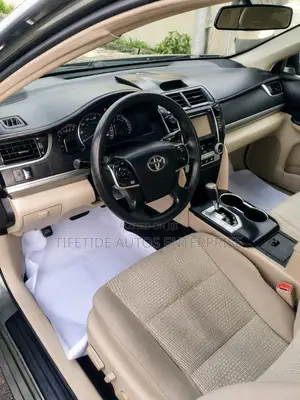 Toyota Camry 2013