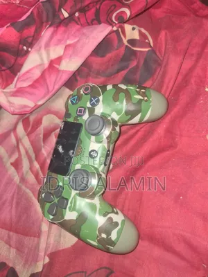 PS4 Wireless Controller – Original PlayStation 4 Gamepad