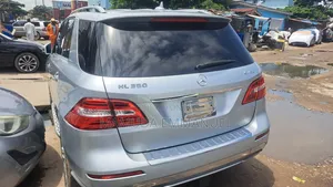 Mercedes-Benz M Class 2013 Gray