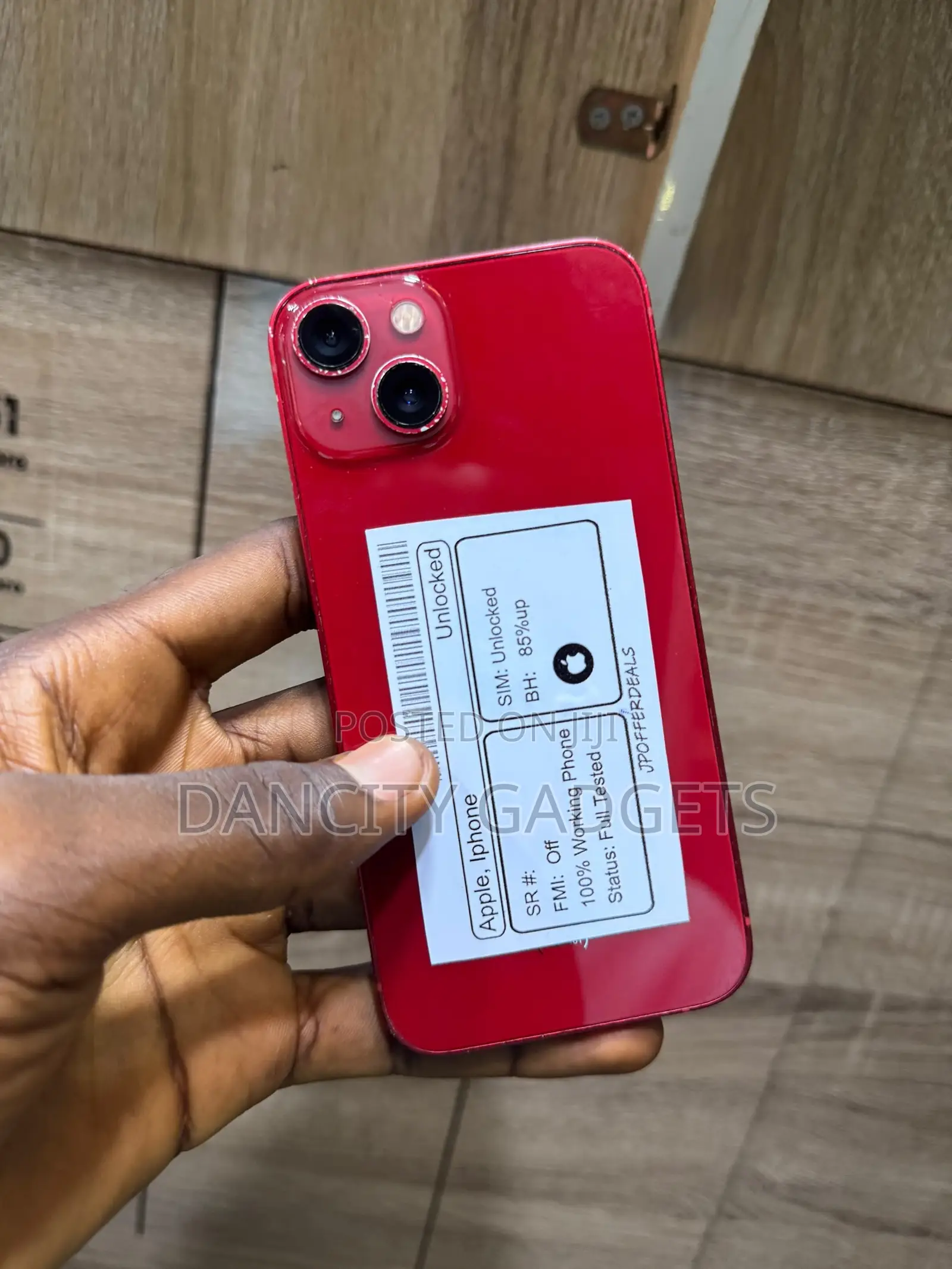 Apple iPhone 13 128 GB Red