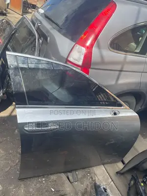 Complete Front Door Lexus Es350 2020-2023