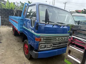 Foreign Used Toyota Dyna 300 Mini Truck.