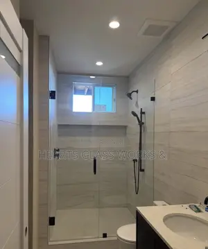 Hinge Door With Panel Fixed With 10mm Factory Toughen Glass