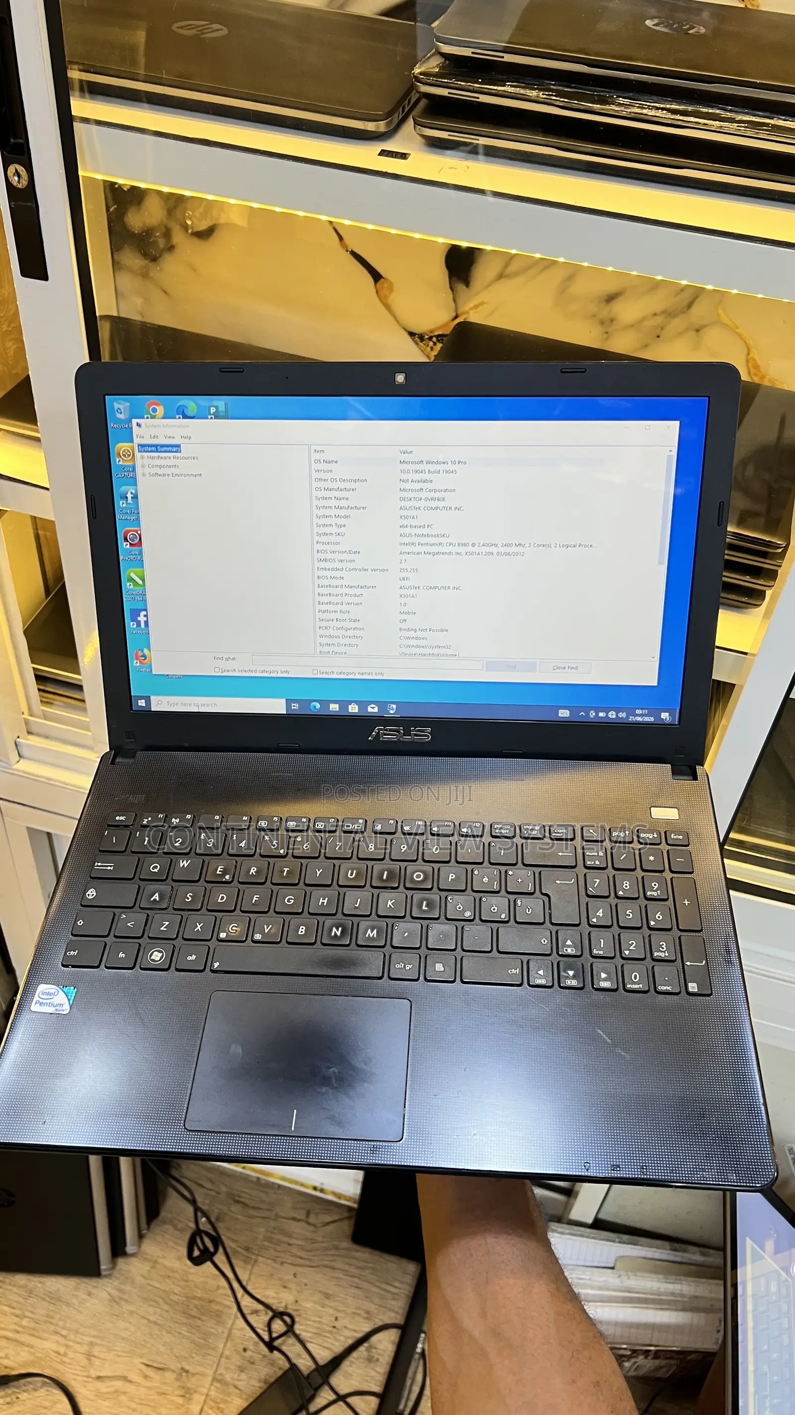 Laptop Asus X501A 2GB Intel Pentium HDD 160GB