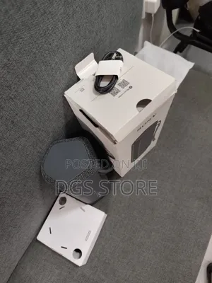 Open Box Sony XE200 Bluetooth Speaker