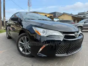 Toyota Camry XLE 4dr Sedan (2.5L 4cyl 6A) 2015 Black