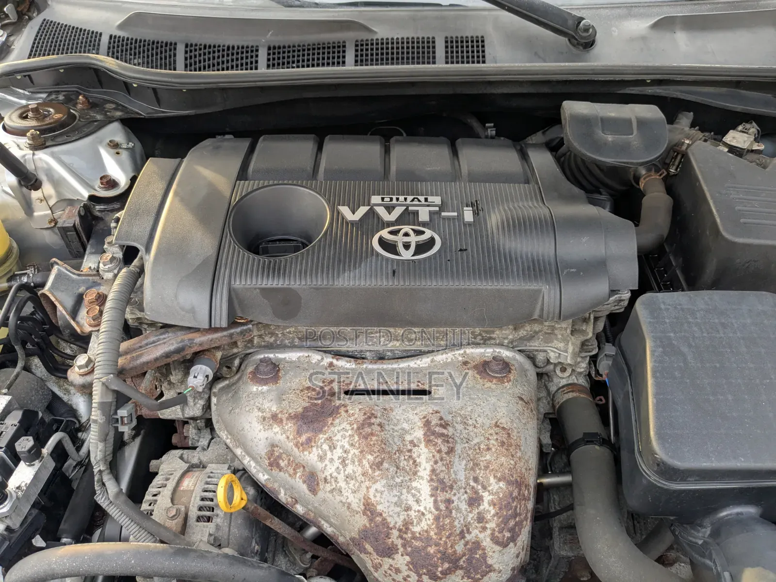 Toyota Camry 2010 Silver