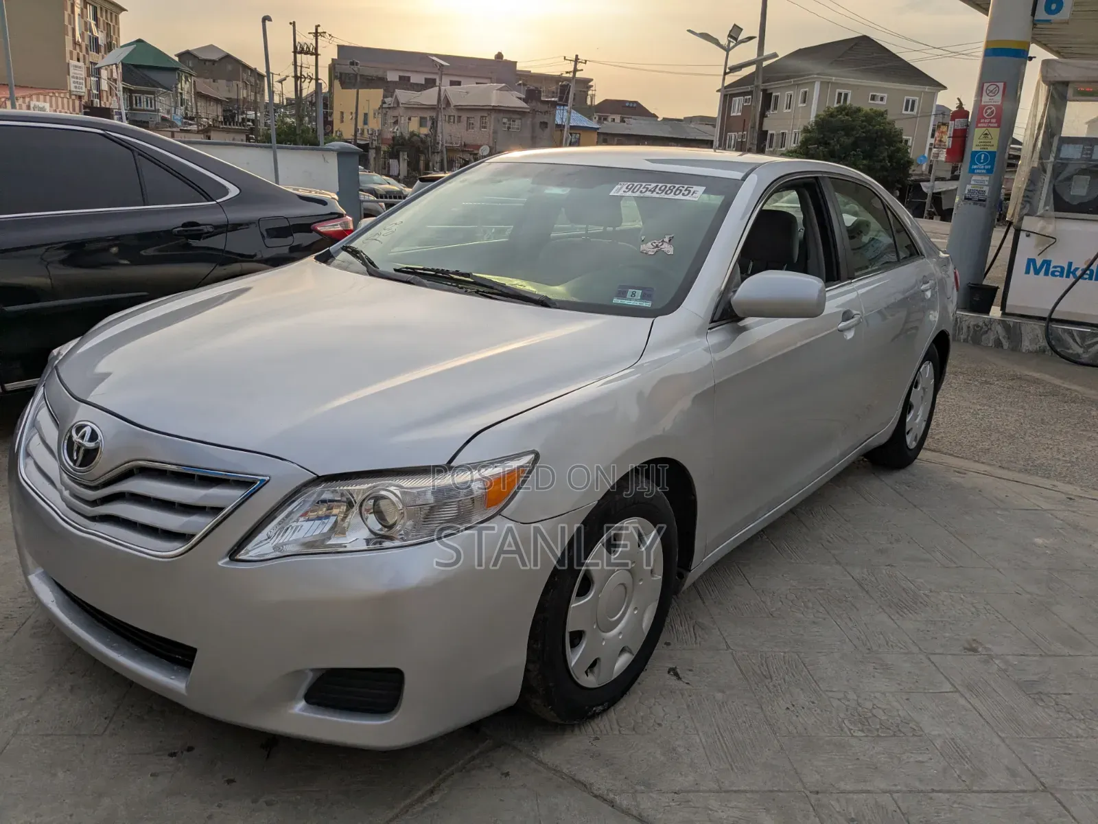 Toyota Camry 2010 Silver