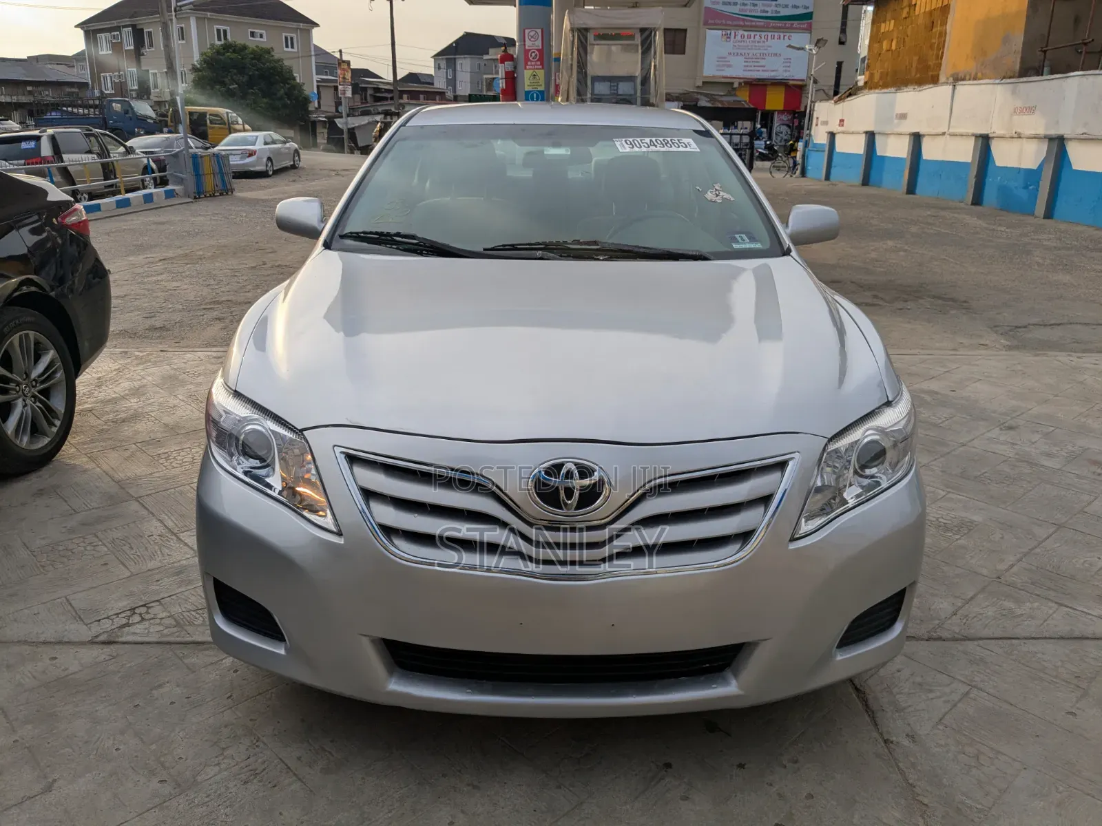 Toyota Camry 2010 Silver