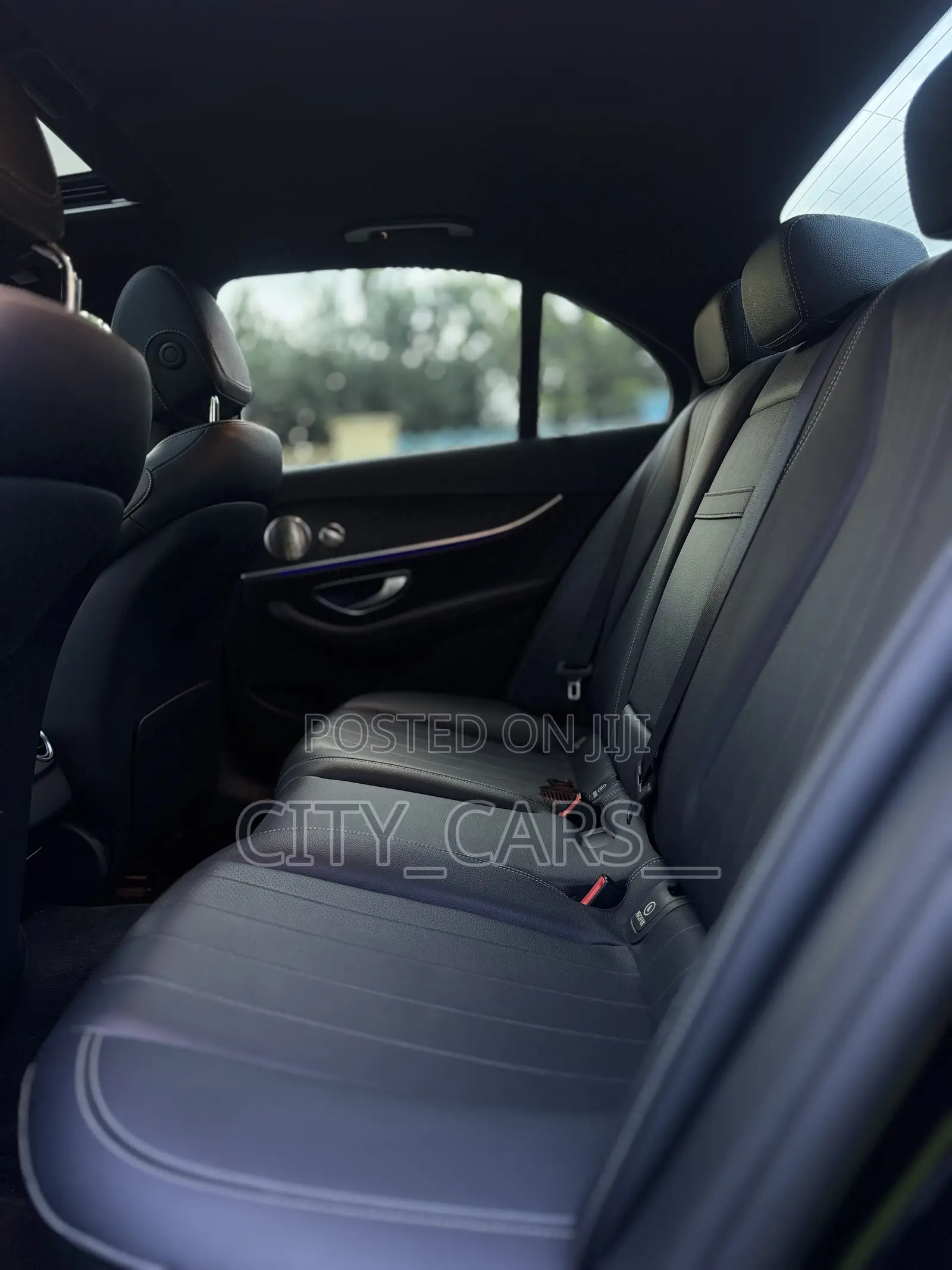 Mercedes-Benz E350 2022 Black
