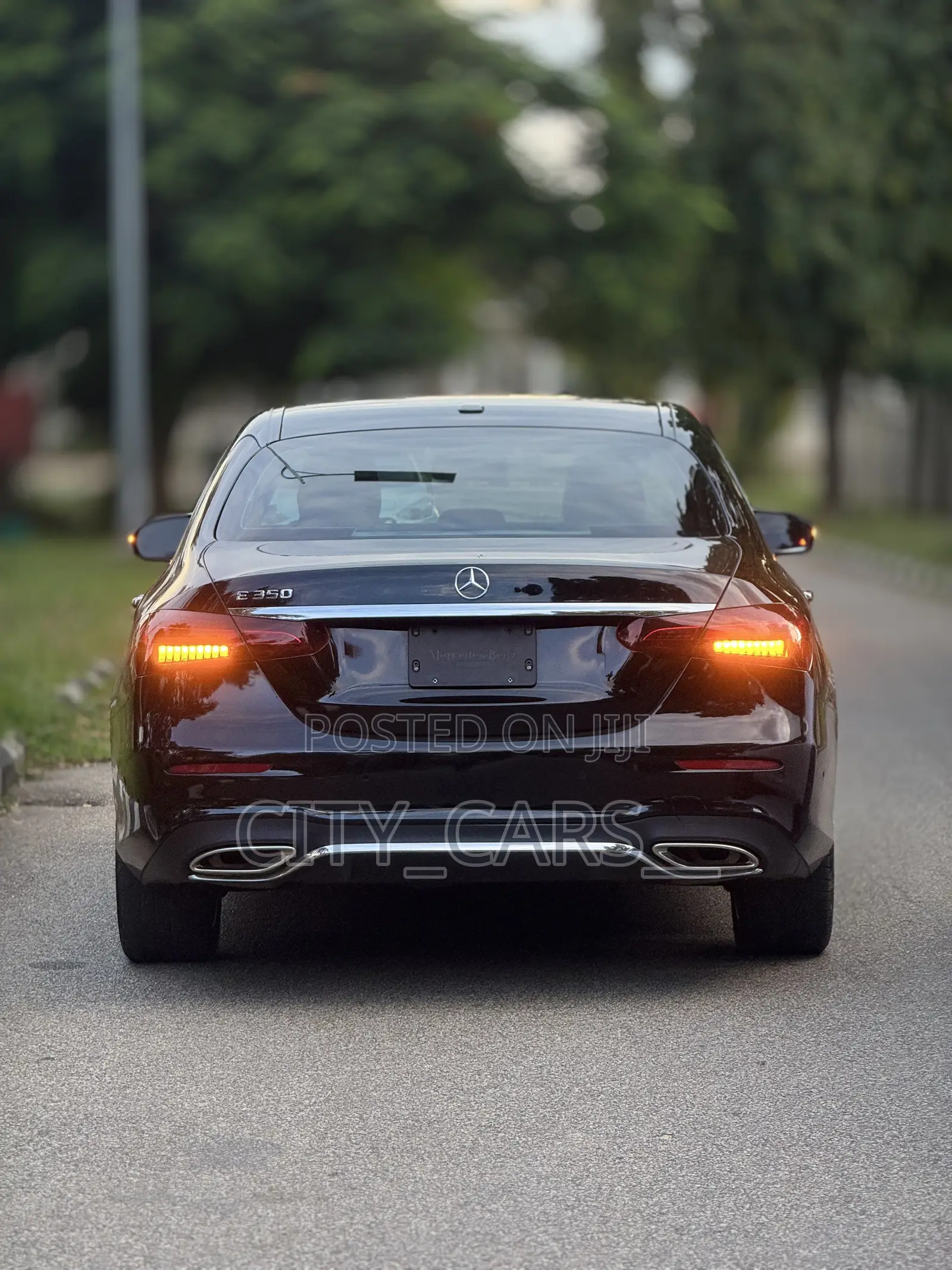 Mercedes-Benz E350 2022 Black