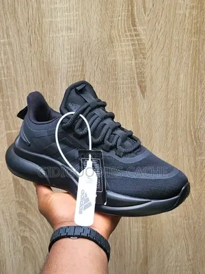 Running Mesh Sneakers With 3-Stripes in Size 40-46