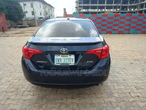Toyota Corolla 2018 Blue