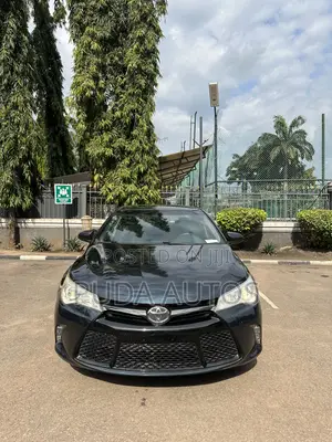 Toyota Camry XSE 4dr Sedan (2.5l 4cyl 6A) 2016 Gray