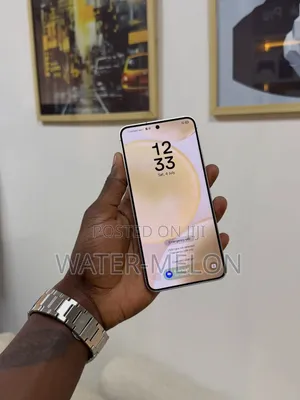 Samsung Galaxy S24 256 GB Gold