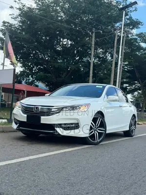 Honda Accord EX-L 4dr Sedan FWD (2.4L 4cyl 2A) 2017 White