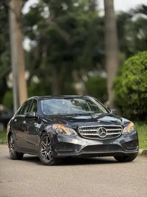 Mercedes-Benz E350 Base 4Matic Sedan AWD (3.5L 6cyl 7A) 2015 Gray