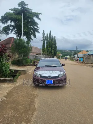 Honda Civic 2012 Maroon