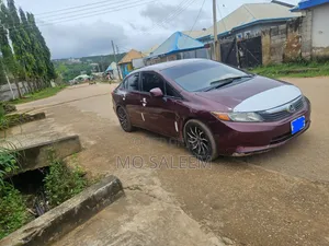 Honda Civic 2012 Maroon
